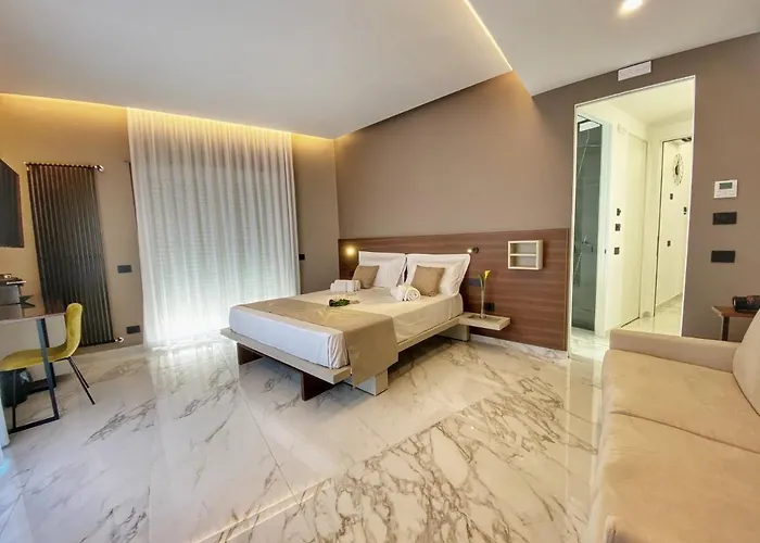 Bed and Breakfast Borgiarooms Μιλάτσο